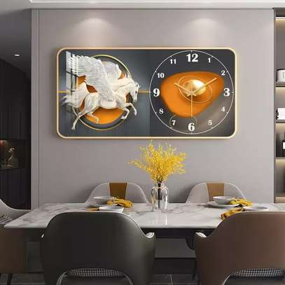 Crystal porcelain decorative wall clock with a glass cover image 4