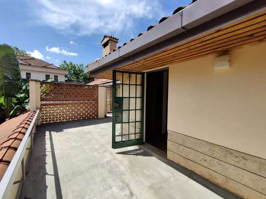 4 Bed House with En Suite at Shanzu Rd Spring Valley image 8
