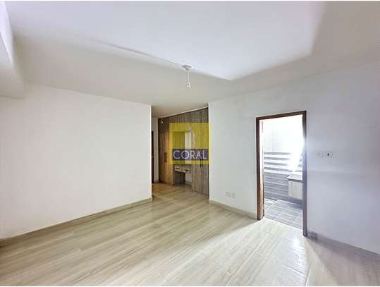 4 Bed Apartment in Parklands image 6