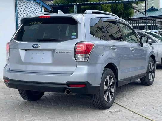 Subaru forester non  2016 silver S image 3