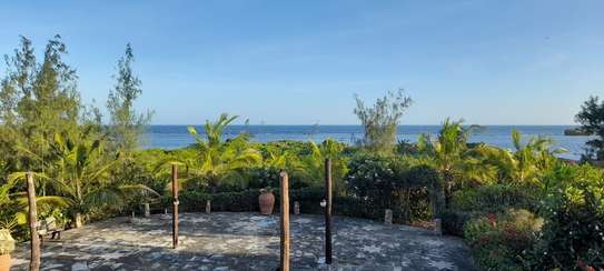 4 Bed Villa with En Suite in Watamu image 4