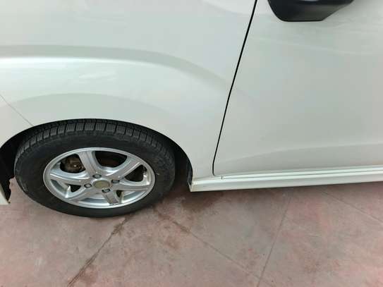 Daihatsu move 2018 image 3