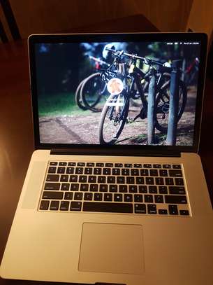 Macbook Pro 2015 image 1