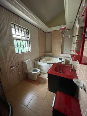 4 Bed House with En Suite at Peponi Road image 6