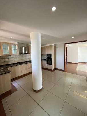 2 Bed Apartment with En Suite in Kileleshwa image 7