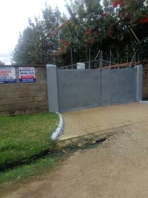 3 Bed House with En Suite in Eastern ByPass image 3