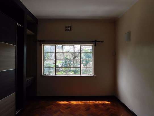 2 bedroom apartment for rent in Kileleshwa image 8