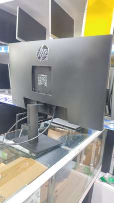 HP P27h G5 27″ FHD Monitor with Integrated Speakers image 3