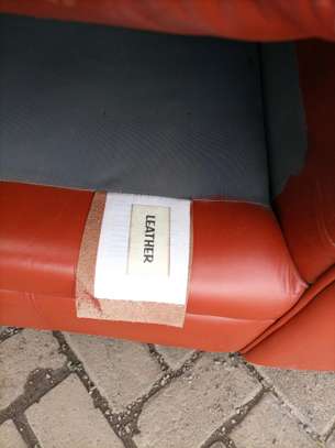 Ex uk bouncy and comfortable two seaters leather sofa image 2
