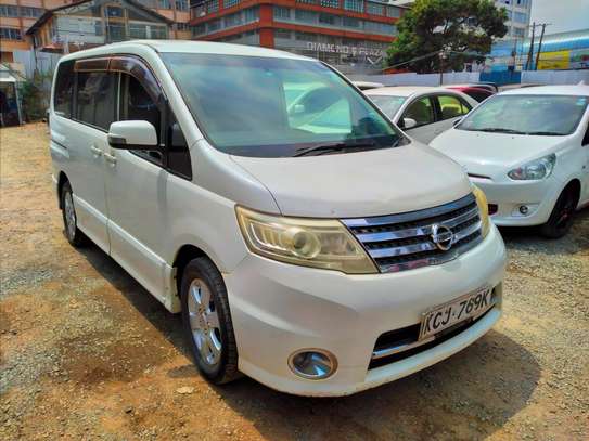 Nissan Serena 2010 Good Condition For Sale!! image 2