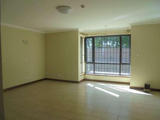 4 Bed Townhouse with En Suite at Tara Road image 12