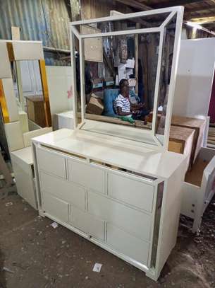 Dressing mirror with two side drawers image 2