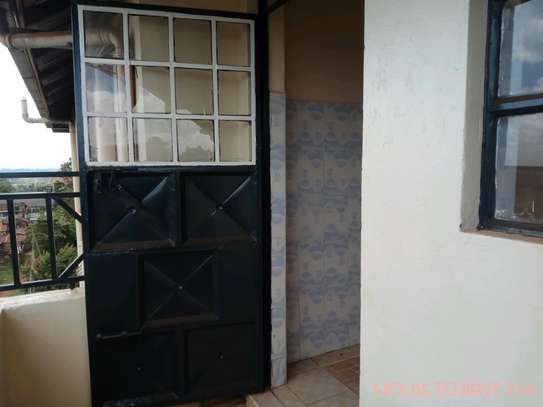SPACIOUS TWO BEDROOM IN 87 WAIYAKI WAY TO RENT FOR 20K image 2