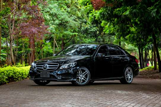 2014 Mercedes Benz E 250 Black image 3