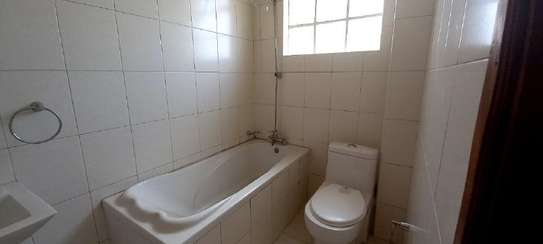 2 Bed Apartment with En Suite in Kileleshwa image 14