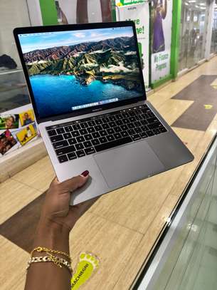 MacBook Pro 13 Core i7 with TouchBar @ 54,999 image 4