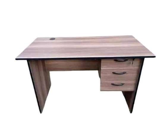 Strong and durable office desks image 3