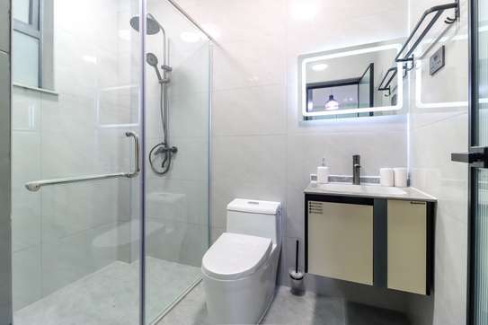 3 Bed Apartment with En Suite in Kilimani image 13