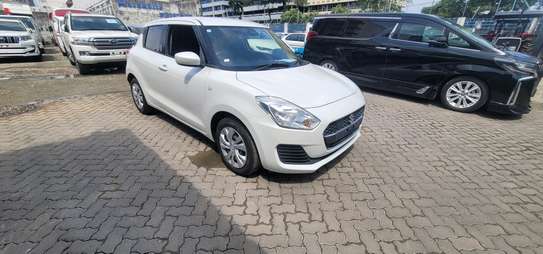 Suzuki swift image 2