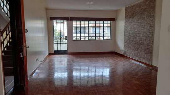 Serviced 3 Bed Apartment with En Suite in Westlands Area image 1