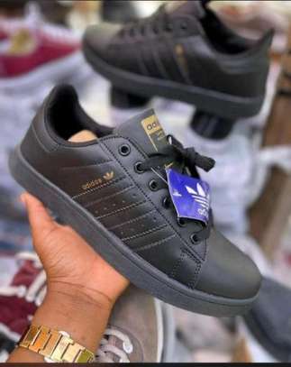 Addidas sneakers image 3