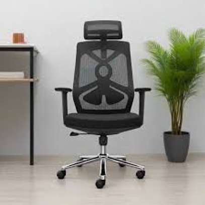 Mesh Swivel Comfortable Office Working Adjustable Seat image 2