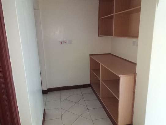 2 bedroom apartment for rent in Rhapta Road image 8