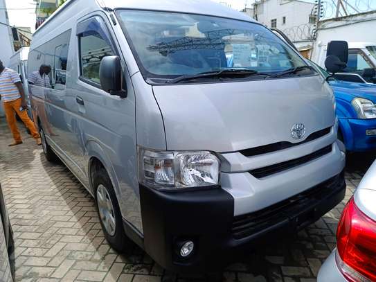 Toyota hiace outodiesel 9l image 1