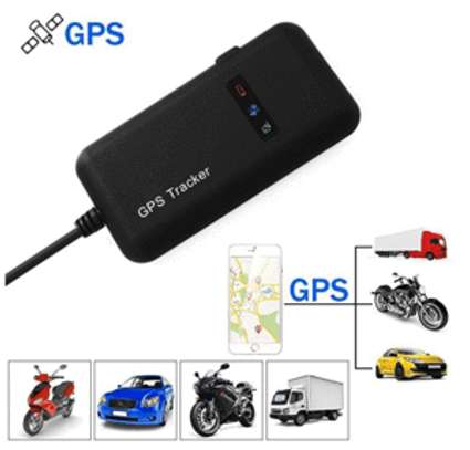 CAR TRACKING SYSTEMS image 1