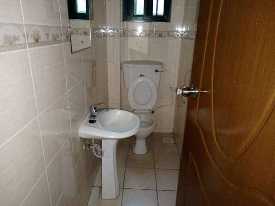 2 Bed Apartment with En Suite at Gitanga Road image 25