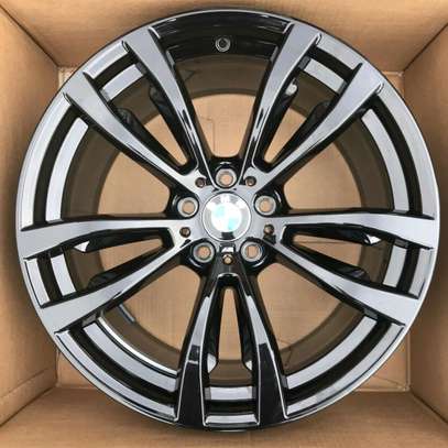 BMW Alloy rims in 18 inch brand new free fitting image 1