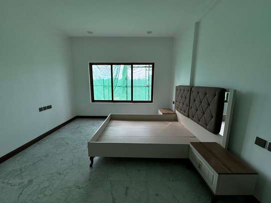 3 Bed Apartment with En Suite in Kileleshwa image 10