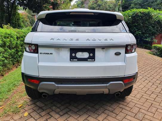 Range Rover Evoque 2017 image 9