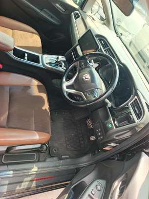 Honda shuttle hybrid image 9