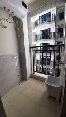 Serviced 3 Bed Apartment with Balcony in Kileleshwa image 9