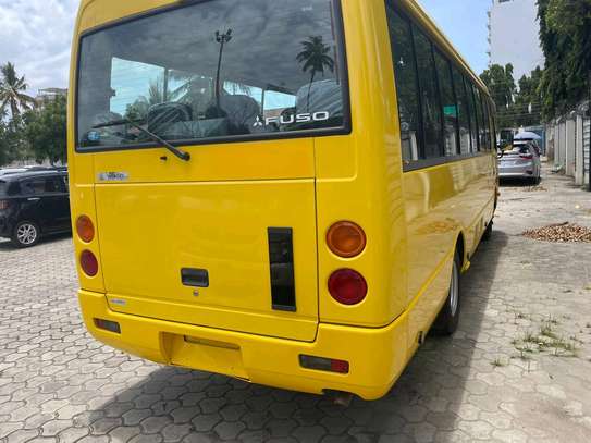 Mitsubish rosa image 2