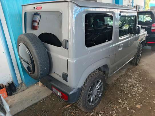 Suzuki jimny 2018 image 4