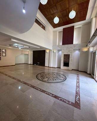 5 Bedroom townhouse to let in Lavington image 2