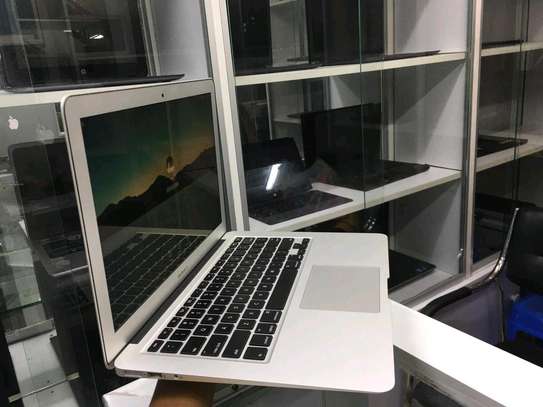 MacBook Air 13 inch 2011,2012,2013,2014,2015,2017 image 4