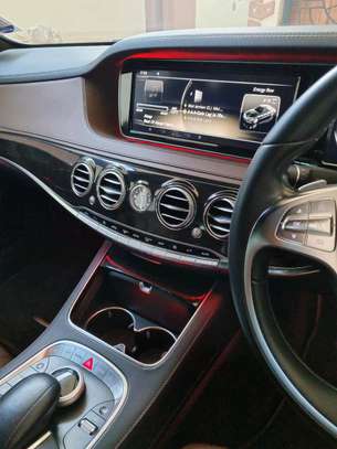 Mercedes Benz S400H Year 2014 fully loaded image 3