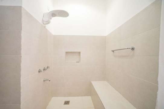 2 Bed House with En Suite in Tigoni image 12