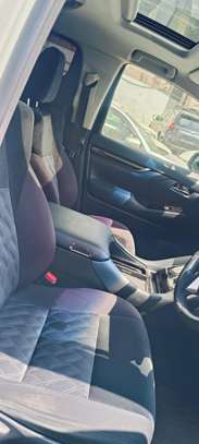Toyota Alphard white Sunroof 2018 image 5