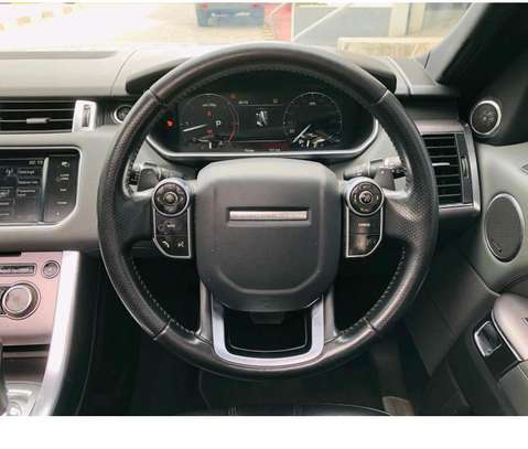 Range Rover sport HSE 2015 image 3