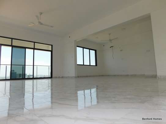 4 bedroom apartment for rent in Mombasa CBD image 2