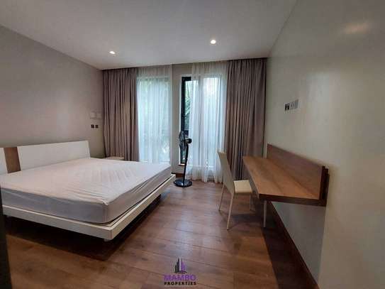 Furnished 2 Bed Apartment with En Suite at Isk Back Rd image 2