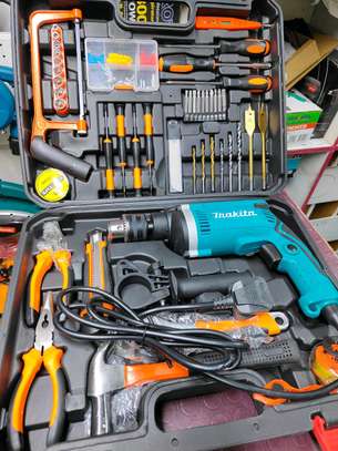 Makita drill tool kit image 1
