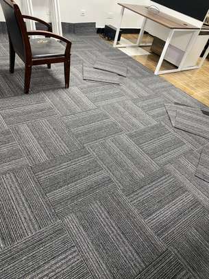 Wall to Wall Carpet Tiles image 1