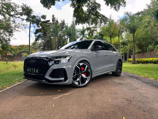 2024 Audi Rsq8 petrol image 10