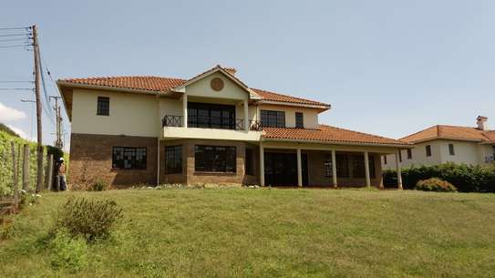 5 Bed Townhouse with En Suite at Runda Meadows image 23