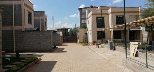4 Bed Townhouse  in Ongata Rongai image 2